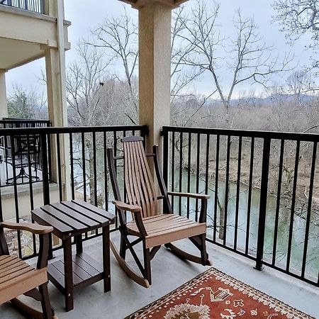 פיג'ן פורג' Jan'S Riverside Retreat מראה חיצוני תמונה